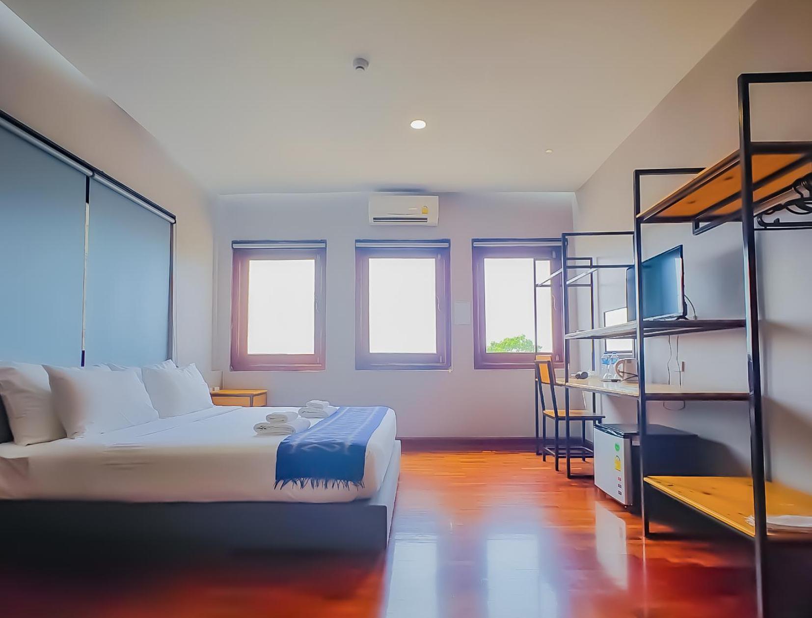 Deluxe Double or Twin Room