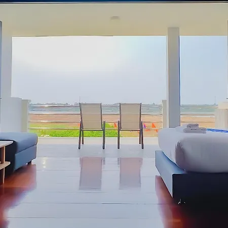 The Riva Vientiane Hotel-2